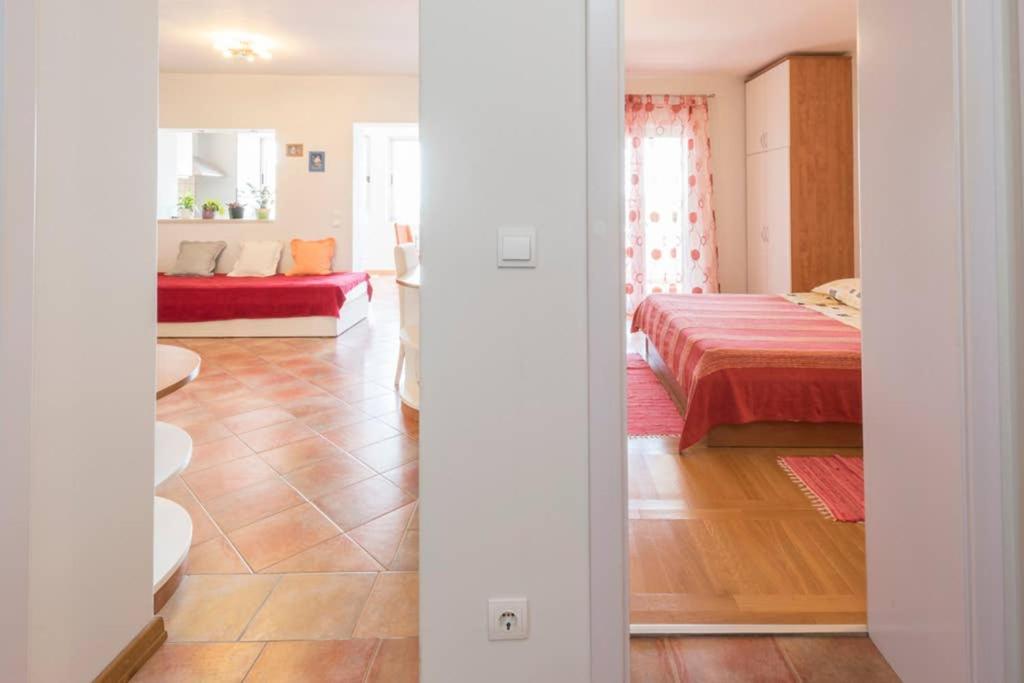Apartment Jelka- Center Of Hvar Town Extérieur photo