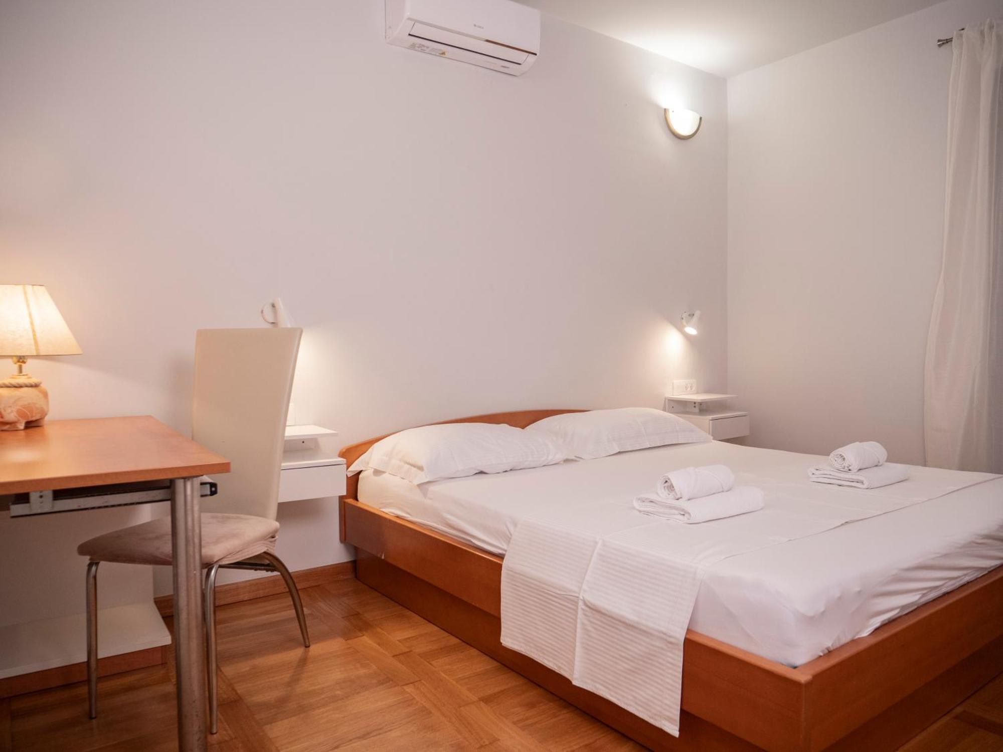 Apartment Jelka- Center Of Hvar Town Extérieur photo